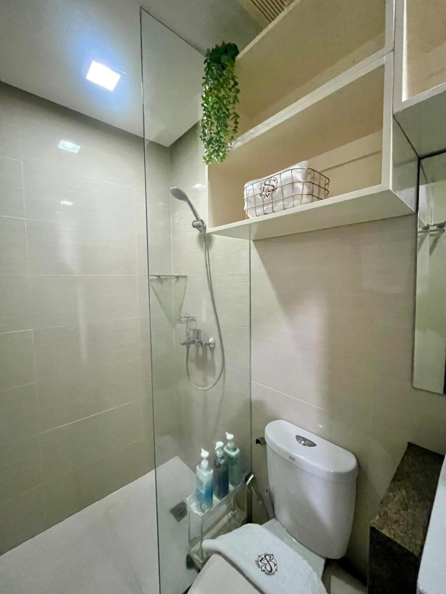 Greenbelt Hamilton Tower 1 Makati City Luaran gambar